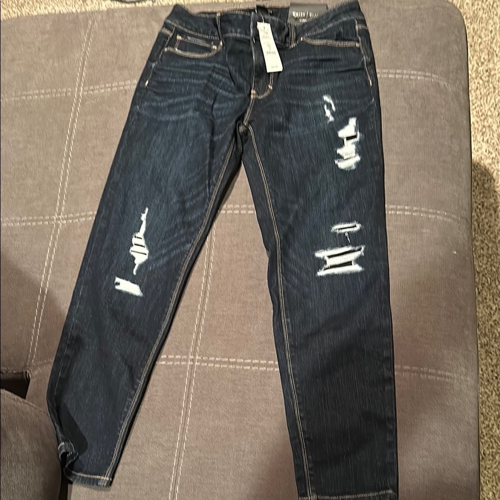 WHBM Distressed Dark Blue Jeans size 4p